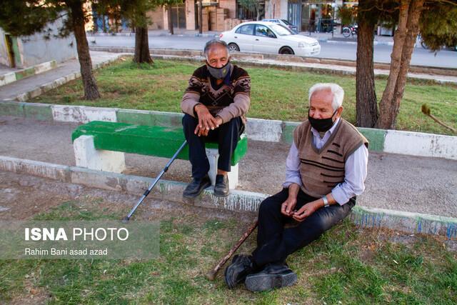 عصر یک روز کرونایی با سالمندان ایلام عصر یک روز کرونایی با سالمندان ایلام